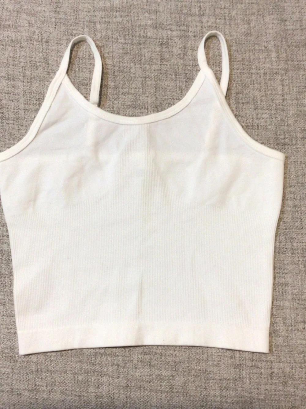 Classic White Ribbed Cropped Camisole with Adjustable Straps - Picture 2 of 3
